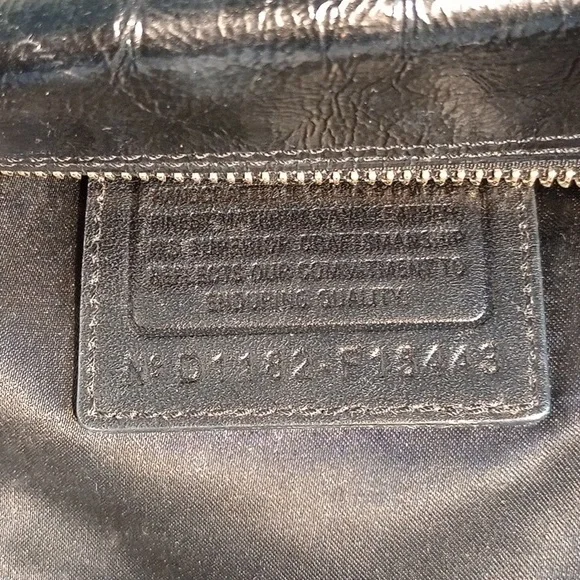 Black Coach Bag - Picture 9 of 10